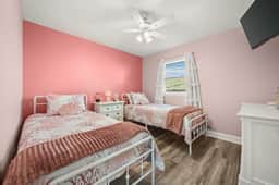 🌸 Opalite on Sunset | Pink Beach Retreat
