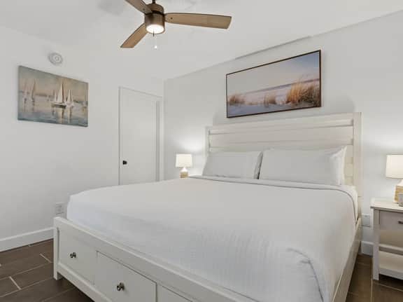 Coconut Cottage! Golf Cart Friendly Community! - Image 2