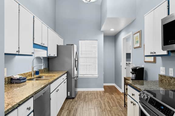 The Blue Drop ~ Spacious 3-BR Coastal Retreat - Image 5