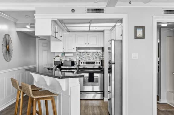 Be in A Beach Daze! W/ Amazing Panoramic Views! - Image 5